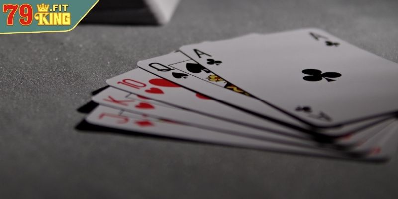 Các hand bài Poker 79KING - Sảnh